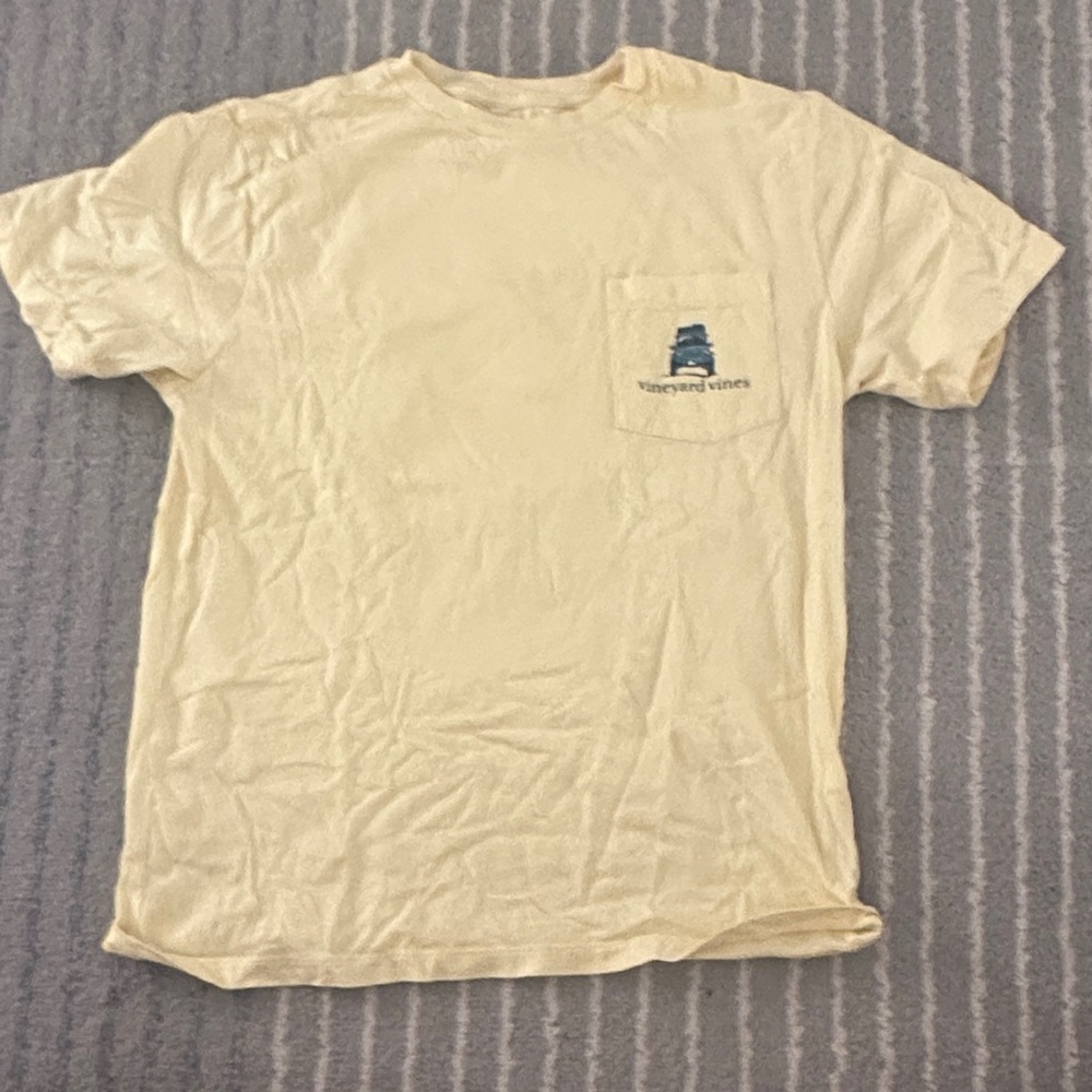 Vineyard Vines Men's Light Yellow Pocket Tee